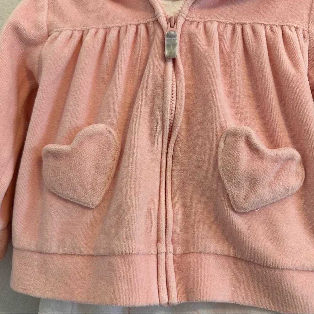 Bundle Set Of Onesie, Velour Hoodie Sweatshirt And Corduroy Pants 12 - 1… - Picture 10 of 17
